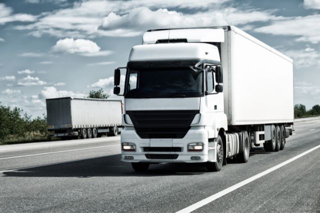 La edad media de los camiones en España crece un 17%