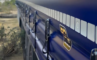 Instalación de la señal V-23 en camiones en España