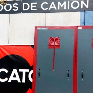 Separadores y canalización en un camion para mantener la temperatura en ruta
